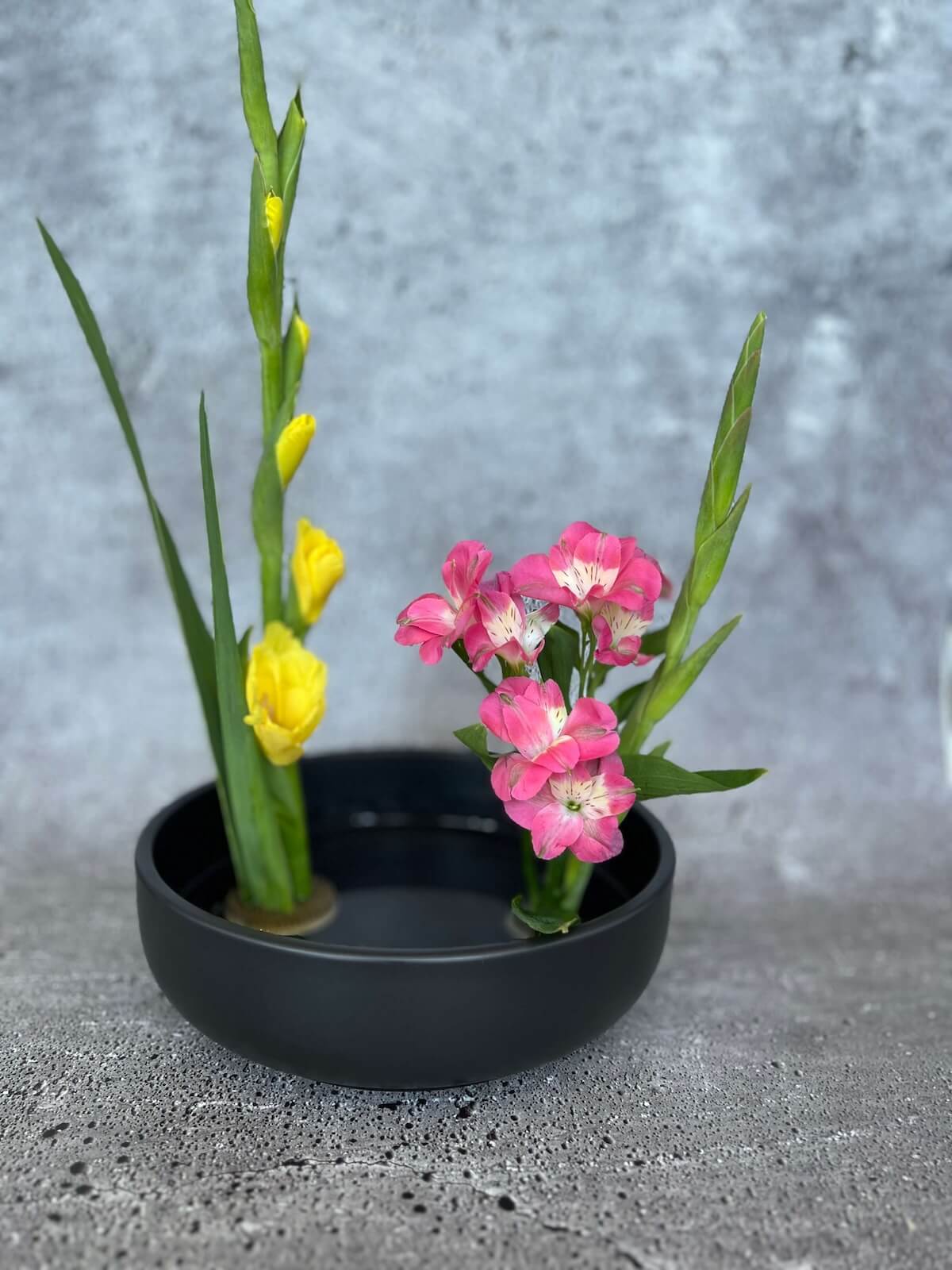 Beautiful Ikebana flower arrangements showcasing the Japanese art of floral design, created during workshops, private events, or in studio.