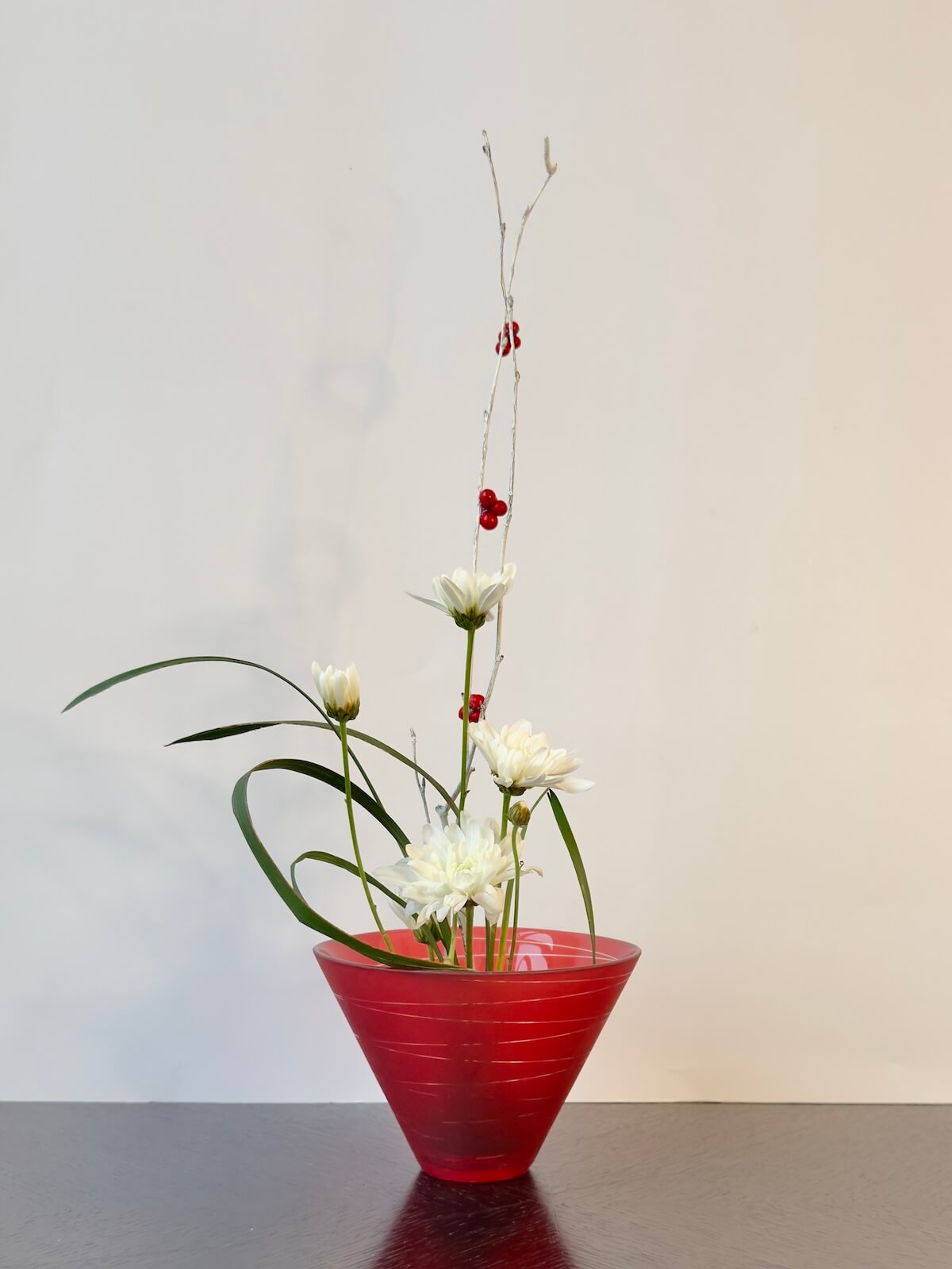 Beautiful Ikebana flower arrangements showcasing the Japanese art of floral design, created during workshops, private events, or in studio.