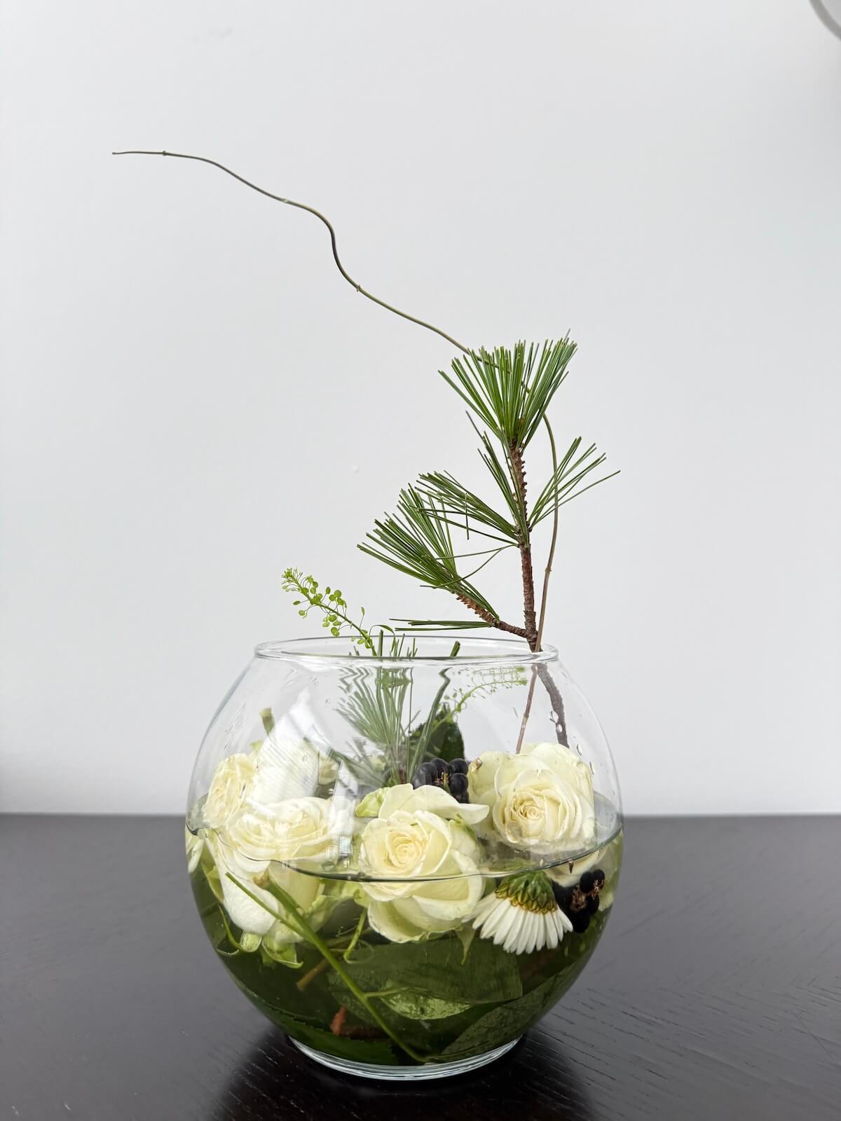 Beautiful Ikebana flower arrangements showcasing the Japanese art of floral design, created during workshops, private events, or in studio.